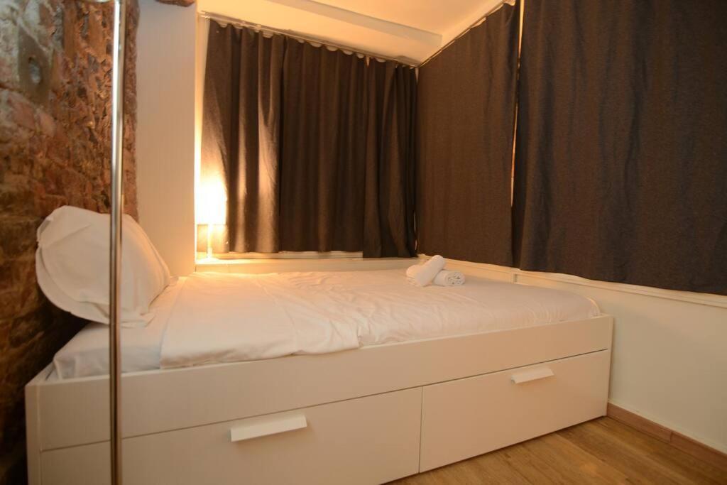Keys Of Italy - Sprone 15 - 2 Bedroom Family Apartment By Ponte Vecchio Firenze Eksteriør bilde