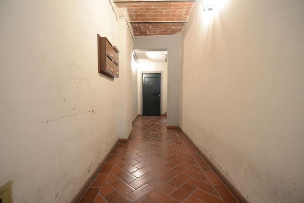 Keys Of Italy - Sprone 15 - 2 Bedroom Family Apartment By Ponte Vecchio Firenze Eksteriør bilde