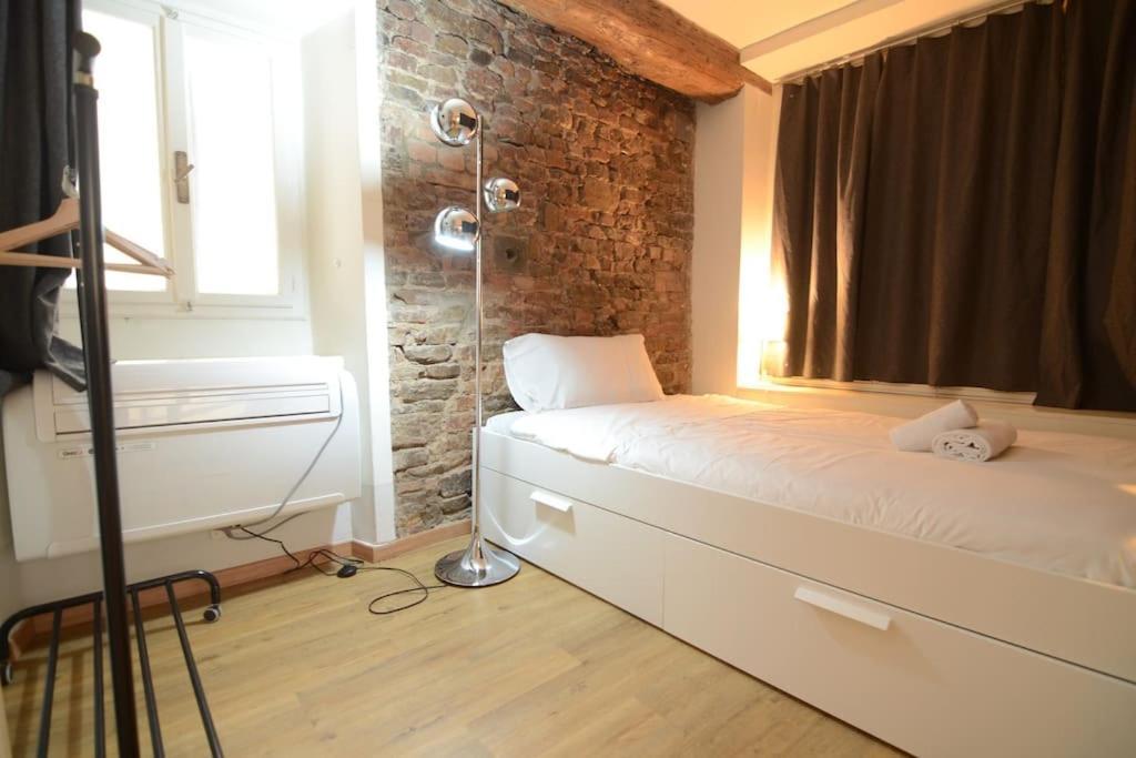 Keys Of Italy - Sprone 15 - 2 Bedroom Family Apartment By Ponte Vecchio Firenze Eksteriør bilde
